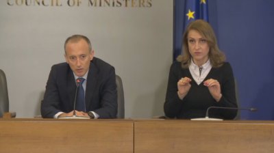 Красимир Вълчев: Няма да има нулева учебна година