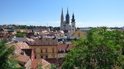 Паника и материални щети след двата силни труса в Хърватия
