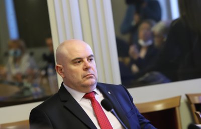 Иван Гешев подкрепи искането на БЛС за по-строги мерки срещу Covid-19