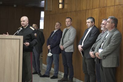 40 от заразените с COVID-19 са настанени в болница, излекуваните вече са четирима
