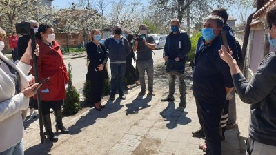 Министър Танева се срещна с производители на разсад в Съединение