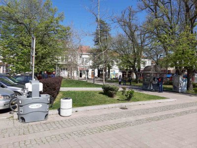 Мобилни мивки с дезинфектант на ключови места в Русе