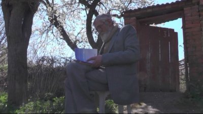 Възрастен мъж от Добролево дари цялата си пенсия на болницата във Видин