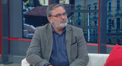 Доц. Ангел Кунчев: 3 дни над 100 души заразени е сигнал да върнем някои от мерките