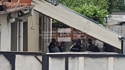 Двама са задържани за убийството на Станка Марангозова, разпитват трети