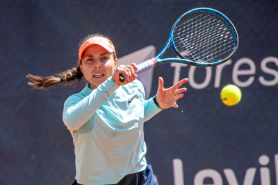 Виктория Томова отпадна още на старта на Ролан Гарос