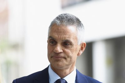 Генералният директор на "Би Би Си" подаде оставка след скандал с обработена реч на Доналд Тръмп