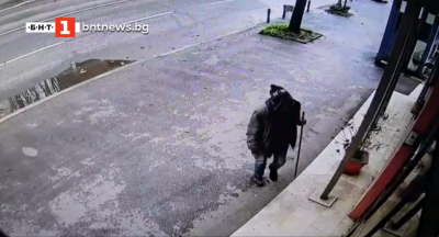 Вижте видео от нападението над българското посолство в Скопие