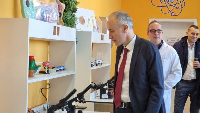 Министър Вълчев не вижда възможност този парламент да разгледа промените в Закона за образованието