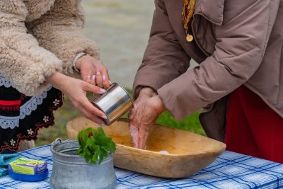 На Бабинден в Царево (СНИМКИ)