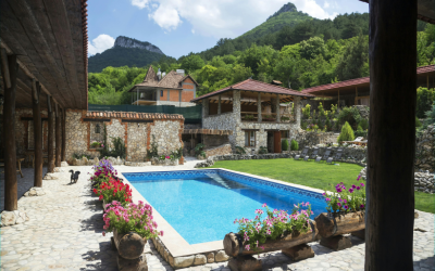 ЕС затяга контрола: Ваканционните имоти „на тъмно“ изчезват от платформите