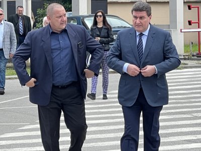 Искат проверка за сделка на бившия шеф на Лукойл Валентин Златев с руски имоти