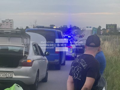 Шофьор беше задържан след гонка с полицията на АМ Тракия (СНИМКИ)