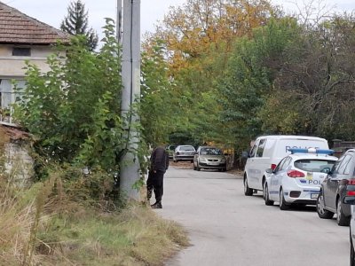 Откриха труп на мъж в багажник след катастрофа в Димитровград