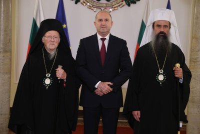 Румен Радев: Вярата съхранява моралните ценности и обединява обществото ни в свят на разделение