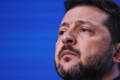 Напрежението между Киев и Вашингтон: Зеленски разговаря с Уиткоф и Къшнър