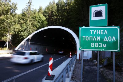 Спешен ремонт на Арабаконашния проход заради затворения тунел "Топли дол"