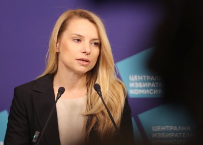 Първи брифинг на ЦИК в изборния ден: Няма данни за жалби и сигнали за нарушения