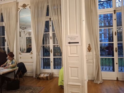 Приключи гласуването във Франция: Гюров – Кандев с 68% от вота