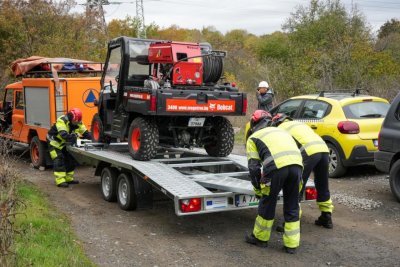 Пожарникари и доброволци проведоха учение за горски пожар в Бургас