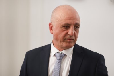 Началникът на НСО генерал-майор Емил Тонев заяви готовност да подаде оставка
