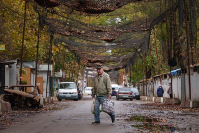 Примирието в Олешки: Конвоят с помощи е готов да потегли