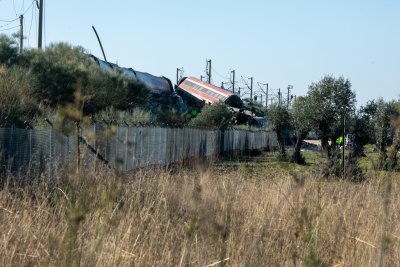 Два високоскоростни влака се сблъскаха в Испания – най-малко 30 души са загинали
