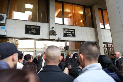 Апелативният съд в Бургас пусна под "домашен арест" кметовете на Белица и Сунгурларе