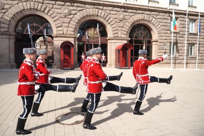 Последен ден на предизборната кампания преди втория тур на президентските избори