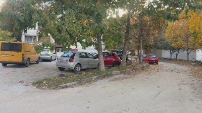 Над 116 семейства във Велико Търново с подписка заради премахнати контейнери за смет