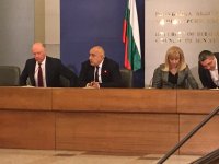 Среща на премиера Борисов и министри с превозвачите
