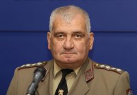 В знак на почит към ген. Боцев: Отменят до 1 март всички събития на МО и Българската армия