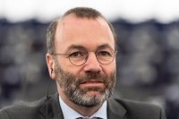Вебер: ЕНП категорично подкрепя Гърция и България за охраната на границата с Турция