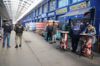 Затвориха 28 обекта в стоков базар "Илиянци"