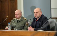 Томислав Дончев и щабът с отговор на президентските критики