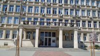 Остава в ареста варненецът, който преби приятелката си