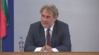 Боил Банов коментира казуса с Червената къща, твърди, че с Рашидов работят добре