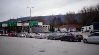 От 1 юни пада 14-дневната карантина с Гърция и Сърбия. Как ще преминаваме през границата?