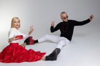 Спящата красавица весело шуми с Нети и Дони