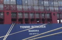 Освободеният български моряк вече е в Европа. Идва си до дни