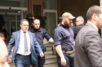 Обвинения по аферата с боклука – за зам.-министър, за бизнесмени, чиновници... (ОБЗОР)