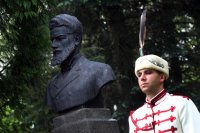 Почитаме паметта на Христо Ботев. Преди 145 години героят пише: Идеята за свободата е всесилна!